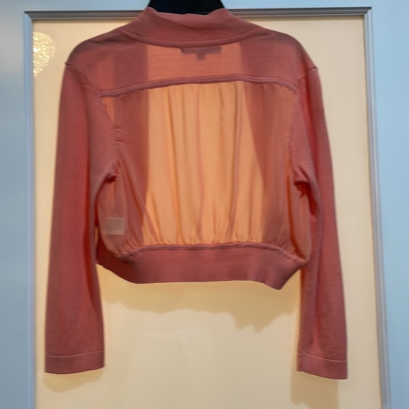 Orange silk sweater. - Picture 2 of 4